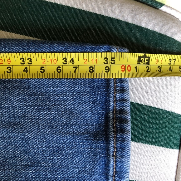 Chico’s High-Rise Straight-Leg Crops 6 - Picture 8 of 8